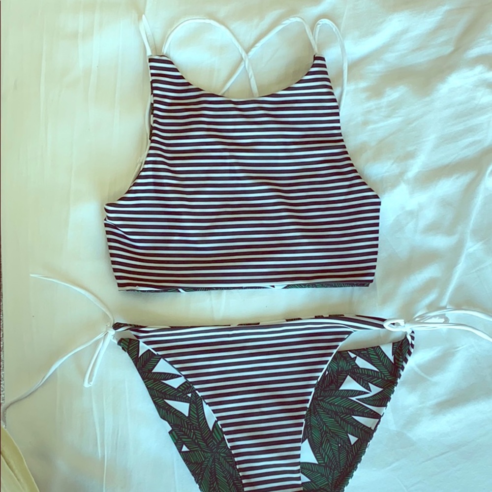 Two piece stripped swimsuit